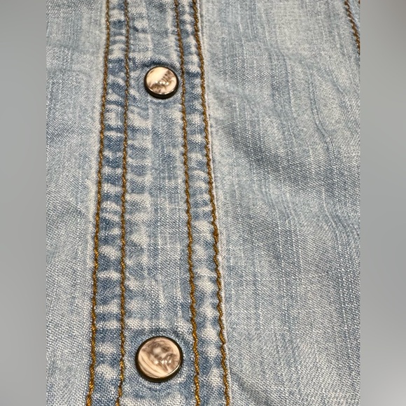 Life in Progress Western Boho Denim Shirt - Picture 12 of 16